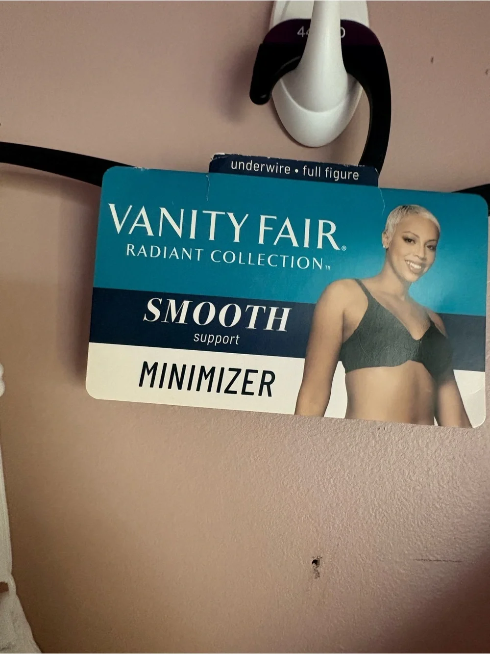 Vanity Fair NWT Smooth Minimizer Bra - White